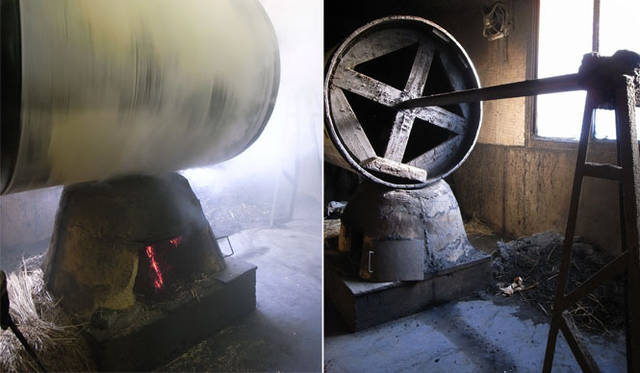 <strong> cornelian taurus by daisuke iwanaga｜コーネリアン タウラス バイ ダイスケ イワナガ</strong>　日本古来の燻し鞣し（ワラを燃やし革を燻す）製法。主に剣道の小手、伝統工芸品などに使用される。