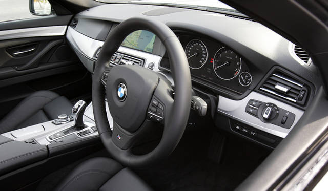 <strong>ジャーマンプレミアム3ブランド 中核モデルの実力を探る！</strong>　BMW 535i Sedan｜ビー・エム・ダブリュー 535i セダン