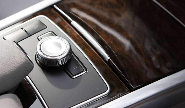 <strong>ジャーマンプレミアム3ブランド 中核モデルの実力を探る！</strong>　Mercedes-Benz E250 Blue Efficiency｜メルセデス・ベンツ E250 ブルーエフィシェンシー