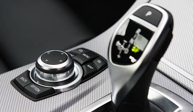 <strong>ジャーマンプレミアム3ブランド 中核モデルの実力を探る！</strong>　BMW 535i Sedan｜ビー・エム・ダブリュー 535i セダン