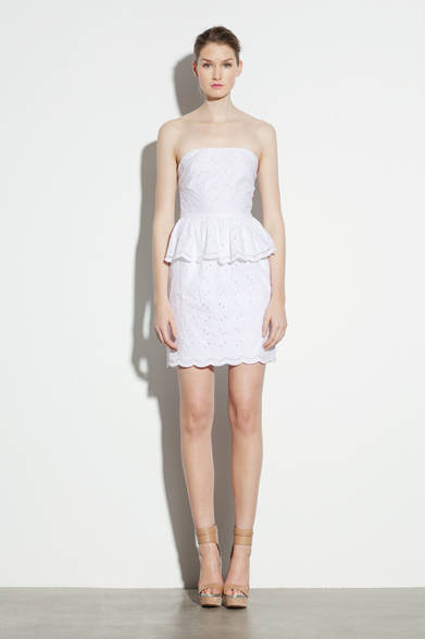 <strong>DKNY</strong>　2012-13年秋冬プレコレクション速報