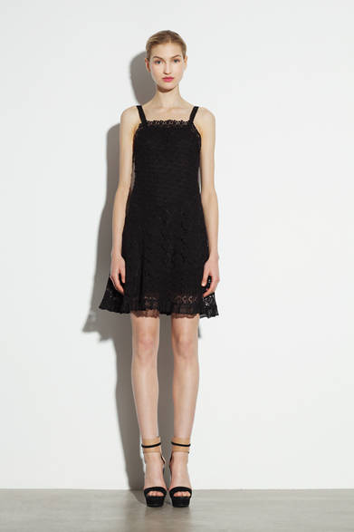 <strong>DKNY</strong>　2012-13年秋冬プレコレクション速報