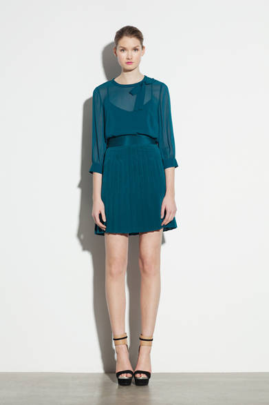 <strong>DKNY</strong>　2012-13年秋冬プレコレクション速報