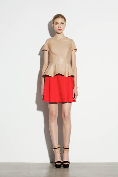 <strong>DKNY</strong>　2012-13年秋冬プレコレクション速報