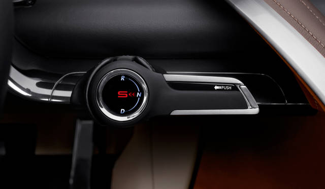 <strong>LEXUS LF-LC｜レクサス LF-LC</strong>