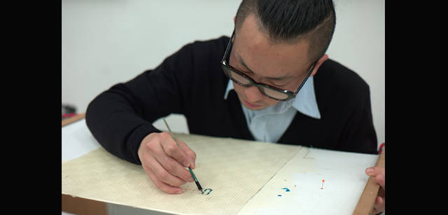 <strong>建築家 北川原温、ライカ M9-Pを愉しむ</strong>　東京芸術大学大学院美術研究科博士後期過程美術専攻工芸分野染織　石井亨さん 「現代美術の世界で、作品を通して社会と関われる表現をしたい」