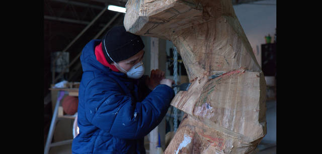 <strong>建築家 北川原温、ライカ M9-Pを愉しむ</strong>　東京芸術大学大学院美術研究科彫刻専攻 修了　bboy彫刻家　小畑多丘さん「ブレイクダンスの人体と衣服の関係でおもしろい空間を作っていきたいです」