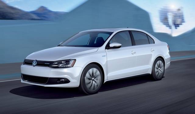 <strong>Volkswagen Jetta Hybrid｜フォルクスワーゲン ジェッタ ハイブリッド</strong>