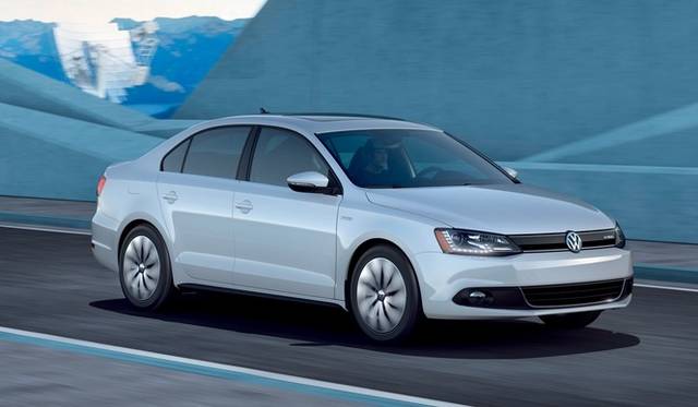 <strong>Volkswagen Jetta Hybrid｜フォルクスワーゲン ジェッタ ハイブリッド</strong>