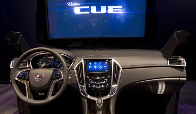 <strong>キャデラック ATS｜Cadillac ATS</strong> CUE（キャデラック・ユーザー・エクスペリエンス）