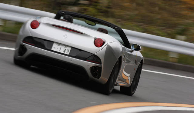 <strong>Ferrari California｜フェラーリ カリフォルニア</strong>