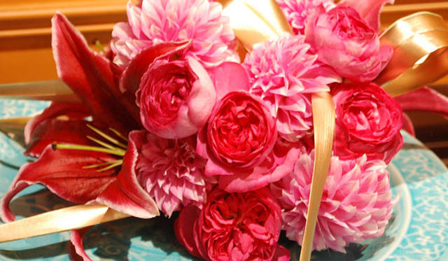 <strong>和気雅美｜FLORALUXE</strong>　 「新生の年、2012のはじまりに」