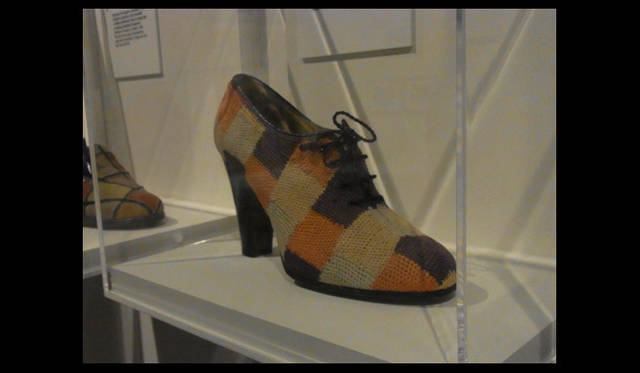 <strong>萩原輝美のファッション・デイズ vol.47</strong>　1930-32年に製作されたアーカイブシューズ。