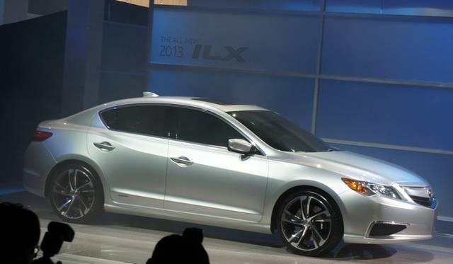 <strong>ホンダ（アキュラ） ILX｜HONDA(ACURA) ILX</strong>