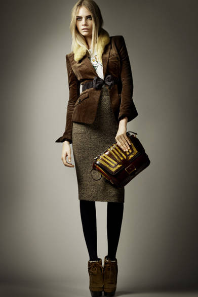 <strong>BURBERRY PRORSUM｜バーバリー プローサム</strong>　2012-13年秋冬プレコレクション速報　©BURBERRY