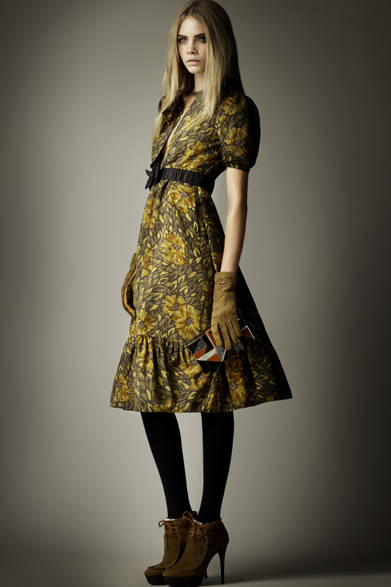 <strong>BURBERRY PRORSUM｜バーバリー プローサム</strong>　2012-13年秋冬プレコレクション速報　©BURBERRY