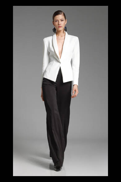 <strong>DONNA KARAN NEW YORK｜ダナ キャラン ニューヨーク</strong>　2012-13年秋冬プレコレクション速報
