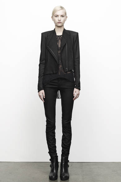 <strong>HELMUT LANG｜ヘルムート ラング</strong>　2012-13年秋冬プレコレクション速報