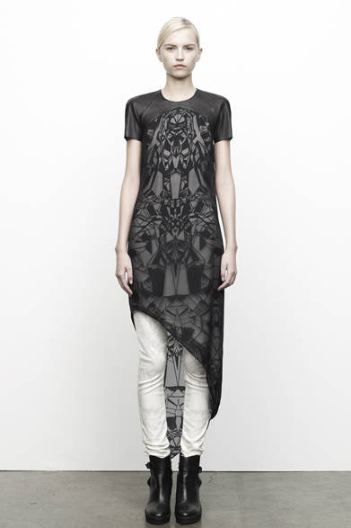 <strong>HELMUT LANG｜ヘルムート ラング</strong>　2012-13年秋冬プレコレクション速報