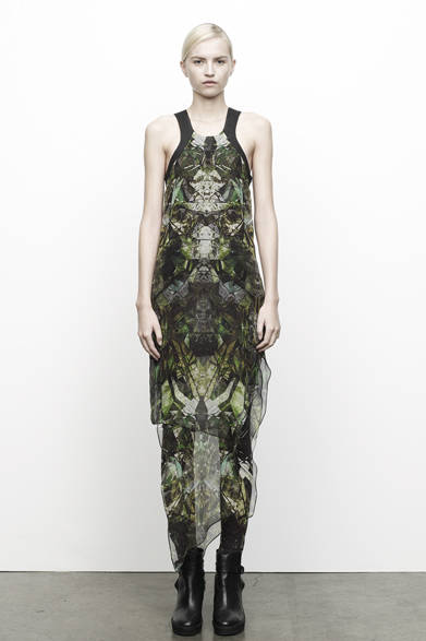 <strong>HELMUT LANG｜ヘルムート ラング</strong>　2012-13年秋冬プレコレクション速報