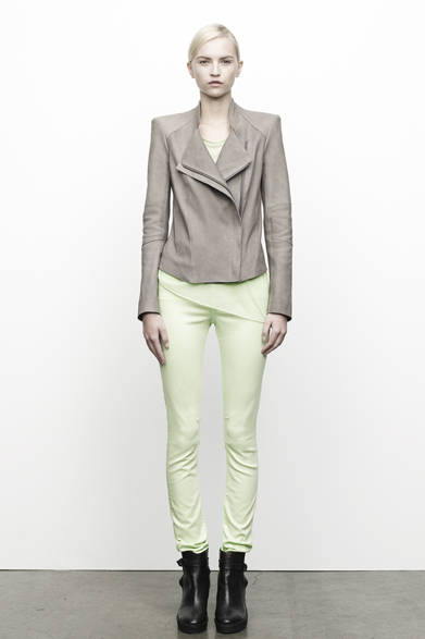 <strong>HELMUT LANG｜ヘルムート ラング</strong>　2012-13年秋冬プレコレクション速報