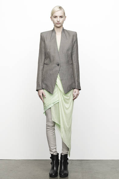 <strong>HELMUT LANG｜ヘルムート ラング</strong>　2012-13年秋冬プレコレクション速報