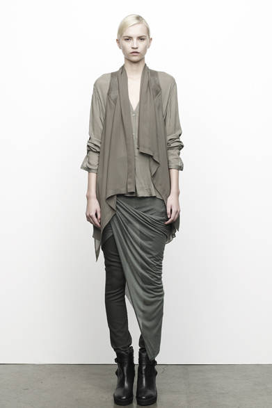 <strong>HELMUT LANG｜ヘルムート ラング</strong>　2012-13年秋冬プレコレクション速報