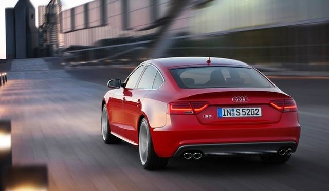 <strong>Audi A5 ＆S5｜アウディ A5＆S5</strong>　S5スポーツバック