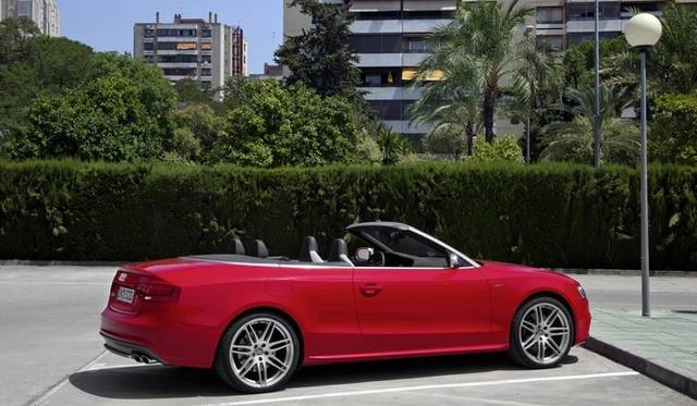 <strong>Audi A5 ＆S5｜アウディ A5＆S5</strong>　S5カブリオレ