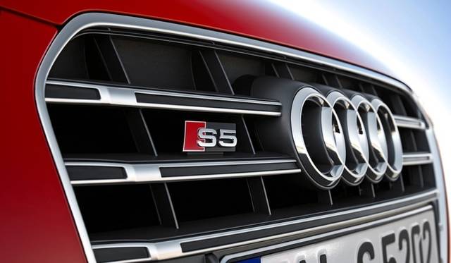 <strong>Audi A5 ＆S5｜アウディ A5＆S5</strong>　S5カブリオレ