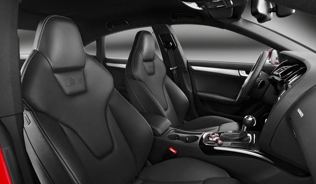 <strong>Audi A5 ＆S5｜アウディ A5＆S5</strong>　S5スポーツバック