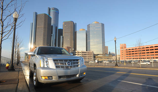 <strong>CADILLAC ESCALADE｜キャデラック エスカレード</strong>　