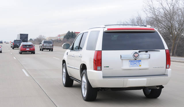 <strong>CADILLAC ESCALADE｜キャデラック エスカレード</strong>　