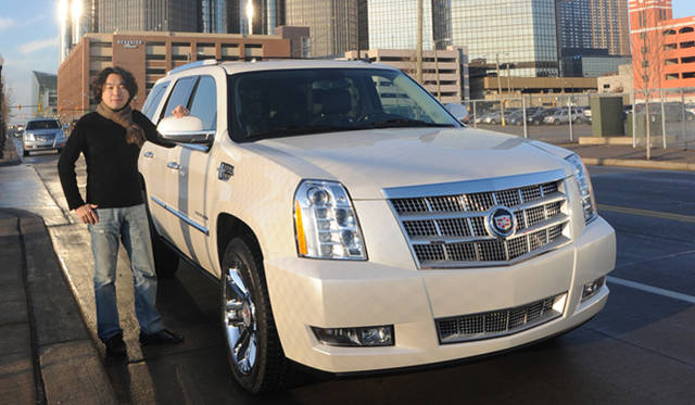 <strong>CADILLAC ESCALADE｜キャデラック エスカレード</strong>　