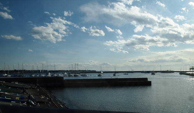 <strong>NISSAN LEAF｜日産 リーフ</strong>　134号線を海岸に沿って北上する。