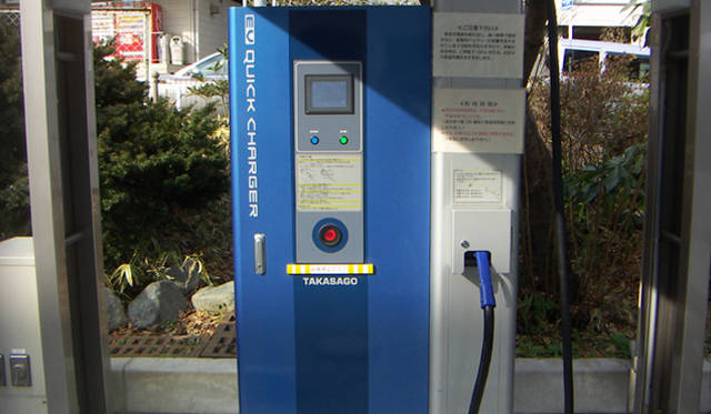 <strong>NISSAN LEAF｜日産 リーフ</strong>　鎌倉市役所でこの日最後の充電をしたら、あとは帰路につくのみ。　©鎌倉市役所