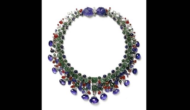 <strong>ART FILE 05｜「The art of Cartier」</strong>　Tutti Frutti necklace. Cartier Paris, special order,1936, altered in 1963. Nick Welsh, Cartier Collection　© Cartier