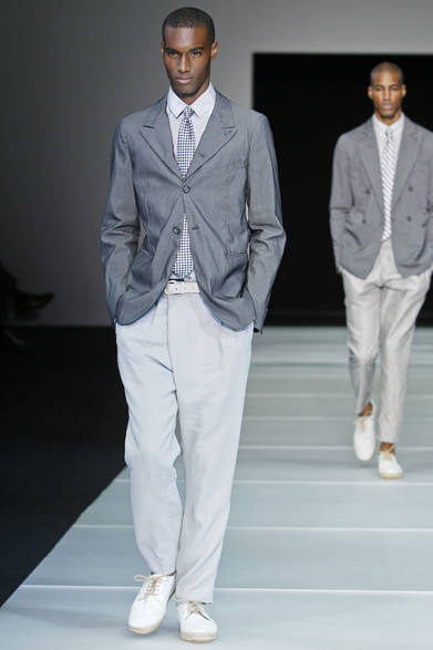 <strong>GIORGIO ARMANI｜ジョルジオ　アルマーニ</strong>　