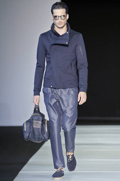 <strong>GIORGIO ARMANI｜ジョルジオ　アルマーニ</strong>　