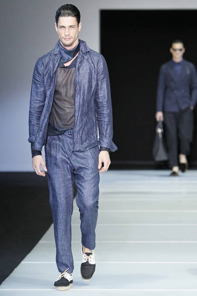 <strong>GIORGIO ARMANI｜ジョルジオ　アルマーニ</strong>　