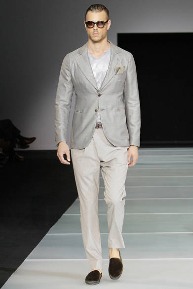 <strong>GIORGIO ARMANI｜ジョルジオ　アルマーニ</strong>　