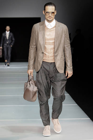 <strong>GIORGIO ARMANI｜ジョルジオ　アルマーニ</strong>　