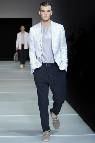 <strong>GIORGIO ARMANI｜ジョルジオ　アルマーニ</strong>　