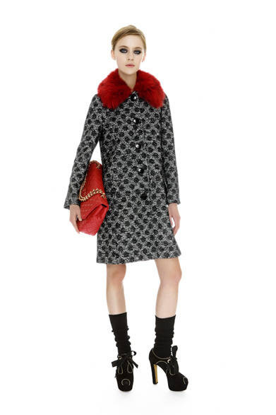 <strong>MOSCHINO CHEAP&CHIC｜モスキーノ チープ＆シック</strong>　2012-13年秋冬プレコレクション速報