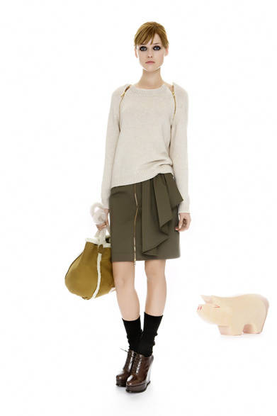 <strong>MOSCHINO CHEAP&CHIC｜モスキーノ チープ＆シック</strong>　2012-13年秋冬プレコレクション速報