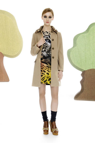 <strong>MOSCHINO CHEAP&CHIC｜モスキーノ チープ＆シック</strong>　2012-13年秋冬プレコレクション速報