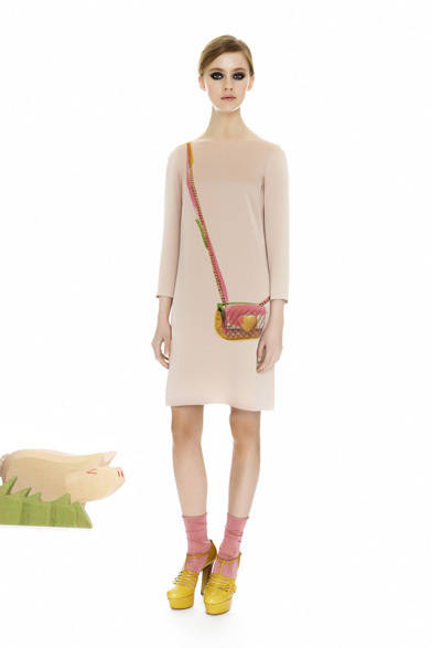 <strong>MOSCHINO CHEAP&CHIC｜モスキーノ チープ＆シック</strong>　2012-13年秋冬プレコレクション速報