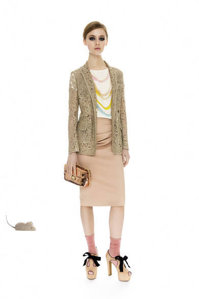 <strong>MOSCHINO CHEAP&CHIC｜モスキーノ チープ＆シック</strong>　2012-13年秋冬プレコレクション速報