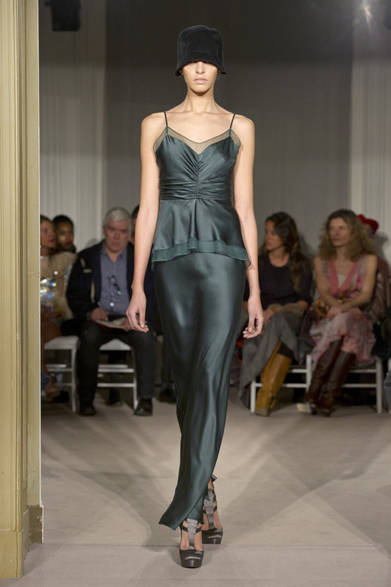 <strong>ALBERTA FERRETTI｜アルベルタ フェレッティ</strong>　2012-13年秋冬プレコレクション速報