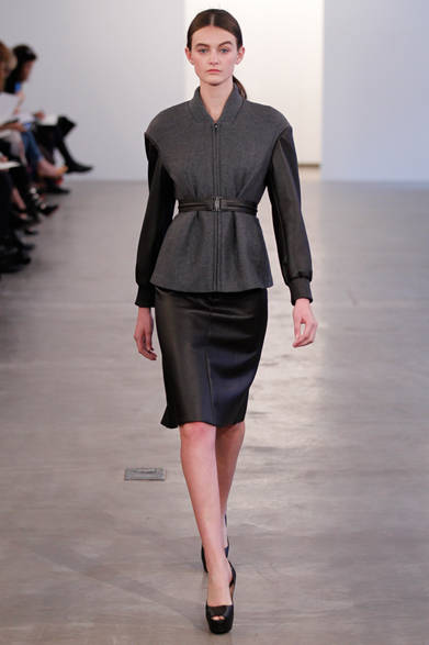 <strong>Calvin Klein｜カルバン・クライン</strong>　2012-13年秋冬プレコレクション速報　© 2011 Dan Lecca. 